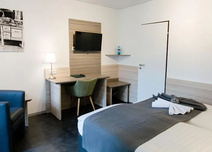 Friesen 3* Йевер