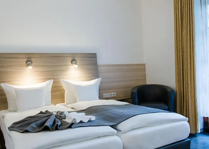 Friesen Отель Йевер