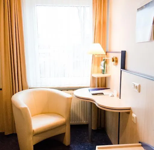 Friesen 3* Йевер